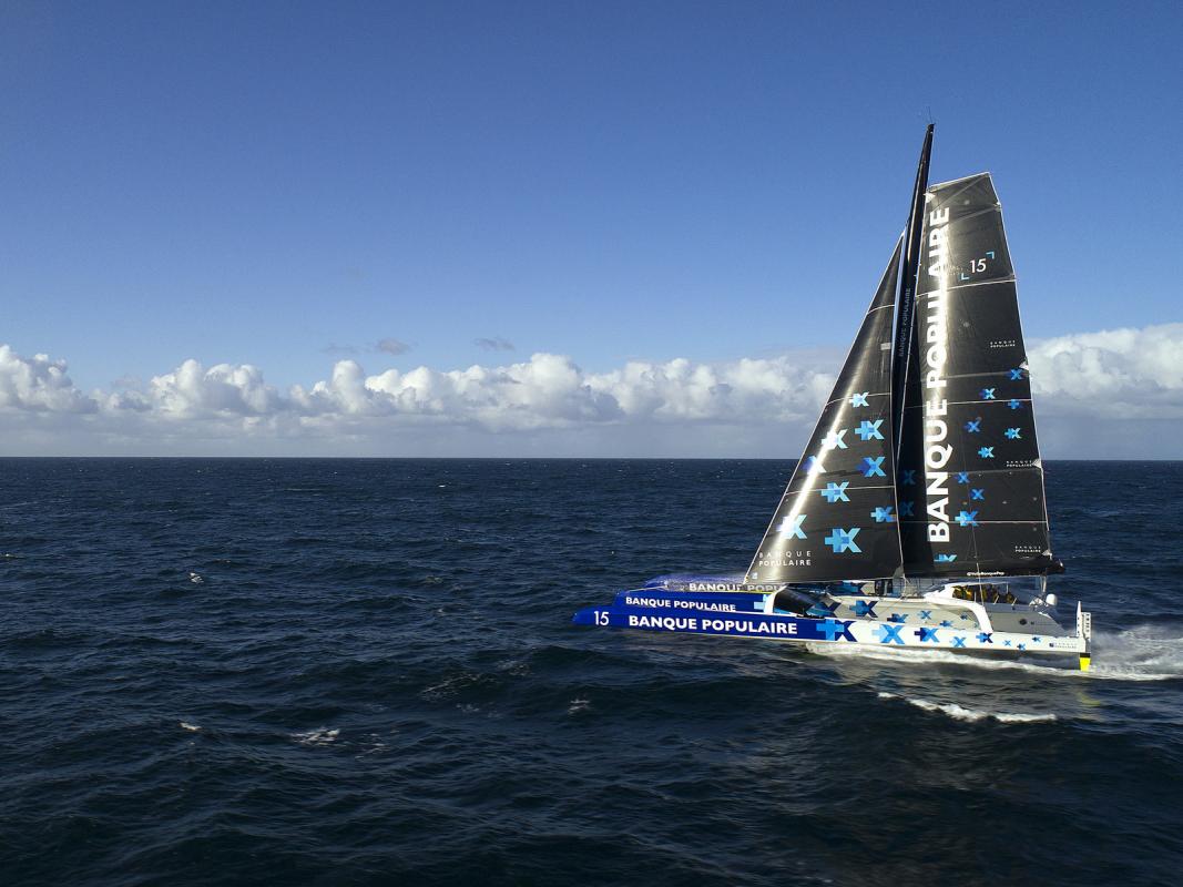 Navigations Maxi Banque Populaire IX