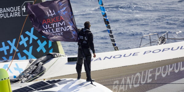 Maxi Banque Populaire XI - skipper : Armel Le Cleac’h
Arkea Ultim Challenge
Lorient le 29 juin 2023