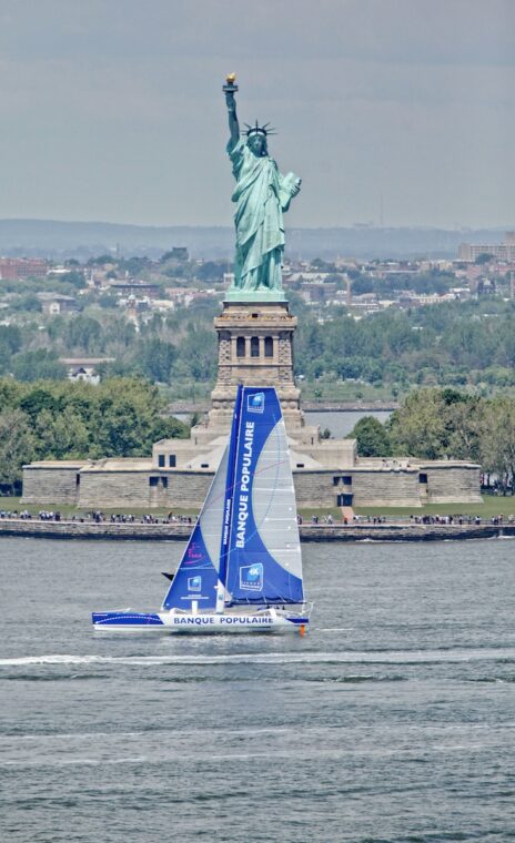 Armel Le Cléac'h and the Maxi Trimaran Solo Banque Populaire VII on stand by for the multihull North Atlantic solo record attempt, New York, Manhattan, United States of America.