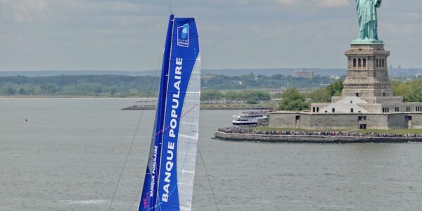 Armel Le Cléac'h and the Maxi Trimaran Solo Banque Populaire VII on stand by for the multihull North Atlantic solo record attempt, New York, Manhattan, United States of America.