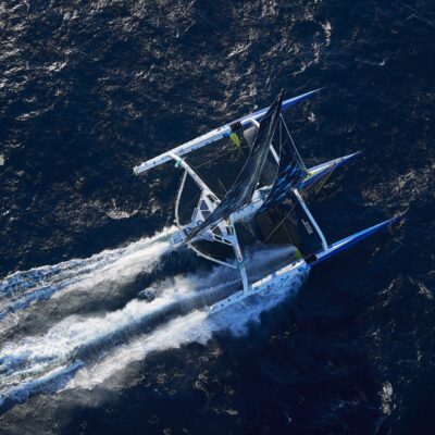 maxi_trimaran_banque_populaire_ix_2033