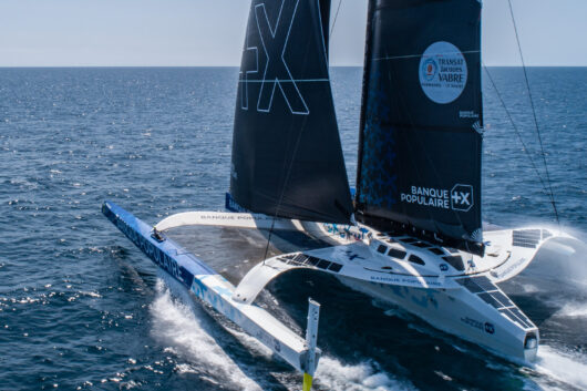 MAXI BANQUE POPULAIRE XI
Skipper : Armel LE CLEAC'H
Co-skipper : Sebastien JOSSE
Banque d'images drone
Transat Jacques Vabre 2023
Double
Photographe : Jérémie LECAUDEY
©BPCE/Jeremie LECAUDEY